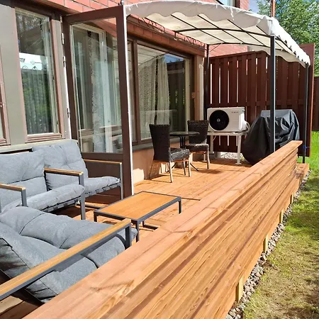 Jyraengoen Helmi Apartament Heinola